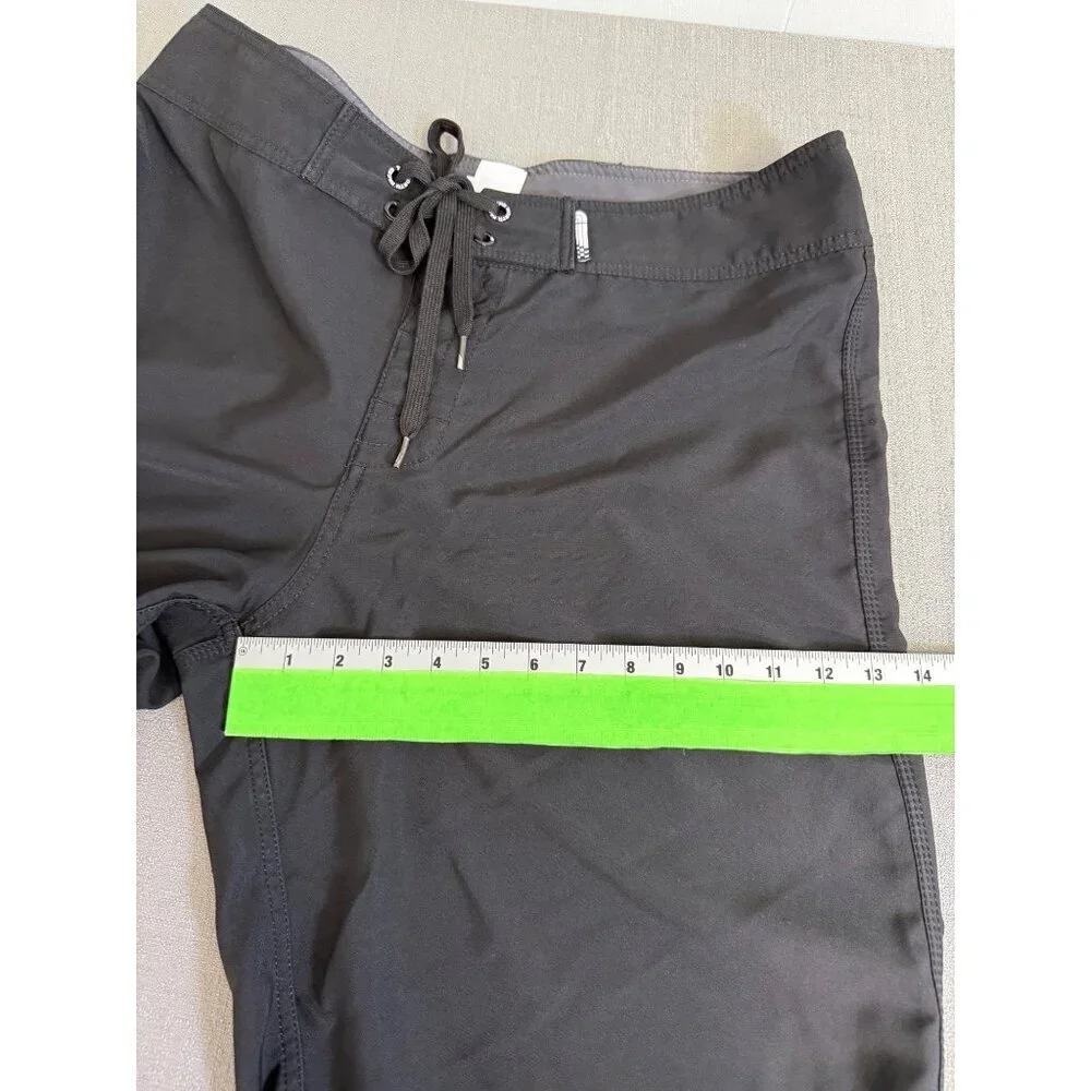 The North Face Hybrid Cargo Mens 38 Black Swim Trunks Board Shorts Outdoors